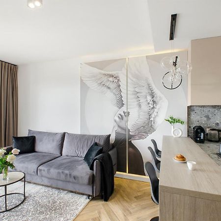 Sky Home- Angel Apartament -Neopolis, Centrum, Parking, Klimatyzacja, Dostep Na Kod Łódź Esterno foto